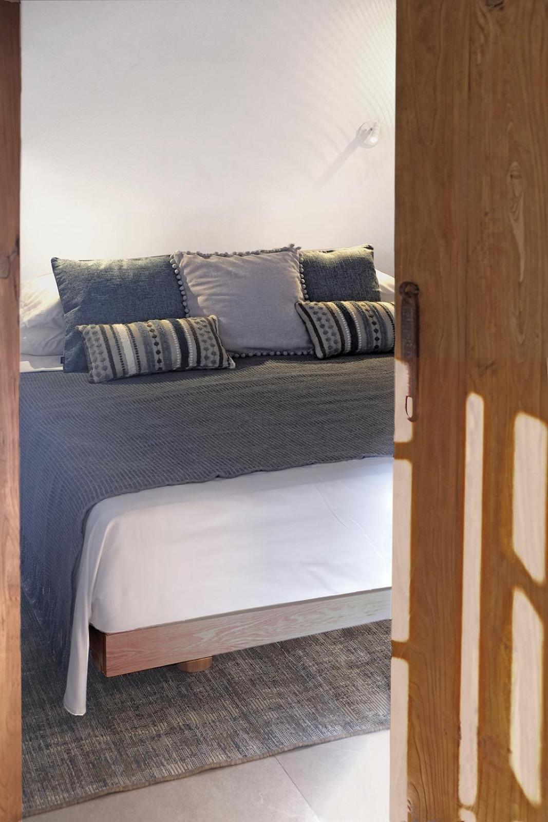 Hotel Arta Hydra Habitación foto